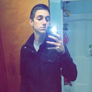 Meet your Posher, Alex